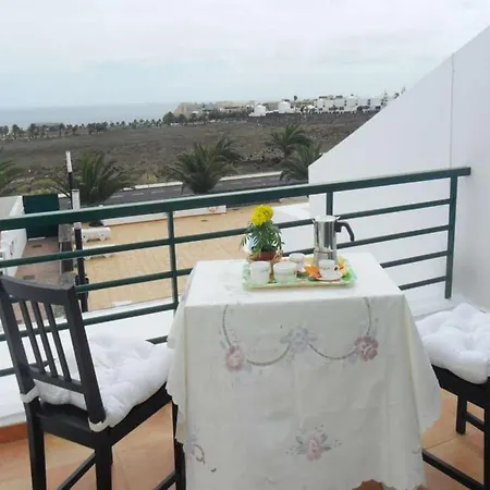 Apartman Sleeps 6 Pool Wifi Costa Teguise