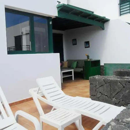 Sleeps 6 Pool Wifi Costa Teguise