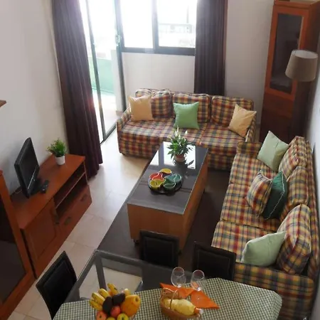 Sleeps 6 Pool Wifi Apartman *